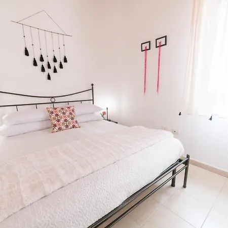 Yenne Wifi-ac Gasthof Cagliari